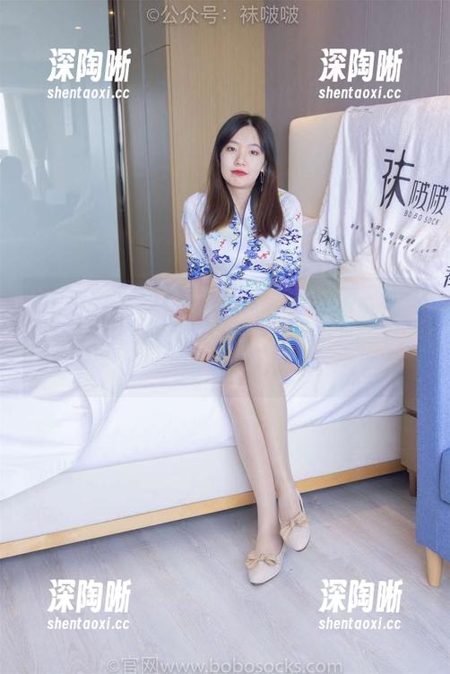 BoBoSocks袜啵啵 - 黑色踩脚裤写真？小甜豆说了，不仅是裤子，还有我满满的幽默感！