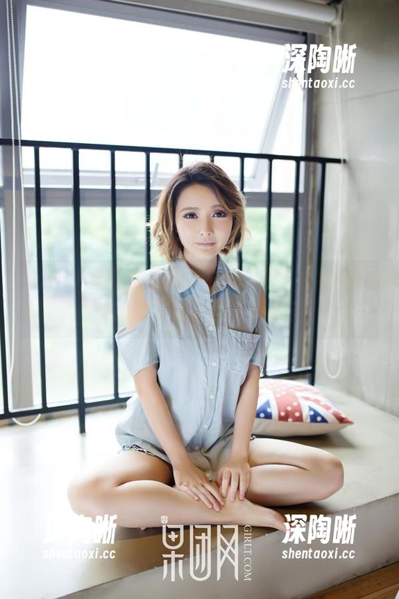 GIRLT果团网 - 最新:龚玥菲“白衬衫”,谁需要艳丽的色彩呢? GIRLT果团网 - 最新:龚玥菲“白衬衫”,谁需要艳丽的色彩呢?