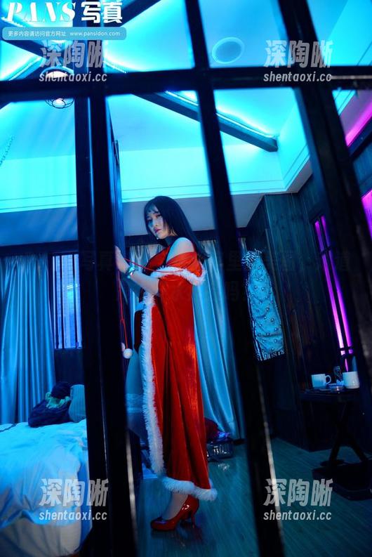 PANS写真 - 小宁在浴室里的美图，难道是在开水疗会吗？