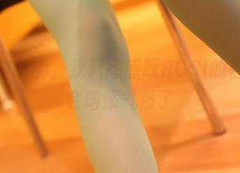 美图集啥的，我只想感叹ROSI的白裙太会增添气质了