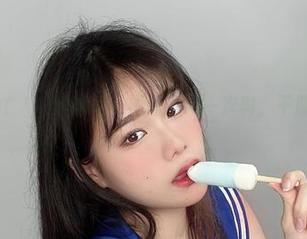 透视Sira(시라)的瑜伽，原图下载一次爽，干脆停不下来。