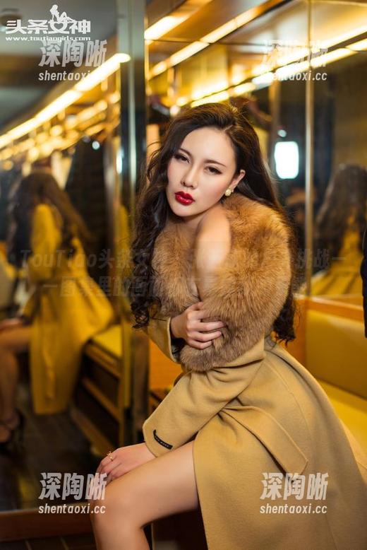 TouTiao头条女神 - 张蓝欣的户外挑战——图集里的画面都在暴露我的无能！