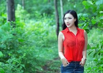 TuiGirl – 小九九的图册，不止是腿，还有迷惑到我了的线条，来下载吧！