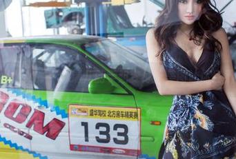 TuiGirl推女郎 – 林清儿的学姐变身，美图让你目不暇接！