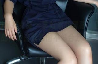 TuiGirl推女郎 – 拿好你的屏幕，王依萌的高清白丝套图不适合分心！