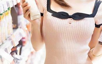 Xiuren秀人网 – 来吧，久久Aimee的办公室集结，美图不停，谁能抵挡？
