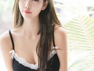 Xiuren秀人网 – 看菲菲吃不胖当秘书的样子，作品分享让我冷静不下来