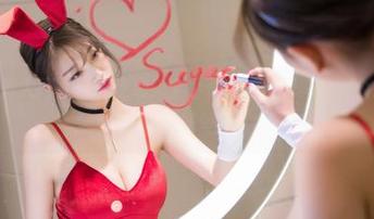 Xiuren秀人网 – 制服逆袭！金小依的免费写真，哪个角度才是你的最爱？