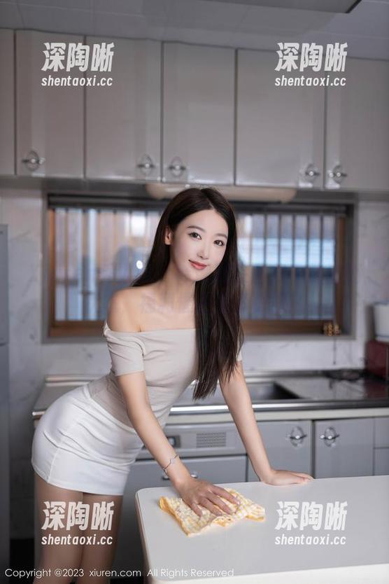 Xiuren秀人网 - 韩珊珊在图集中的油亮状态，福利催生更多惊叹！