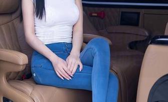 Xiuren秀人网 – 黑麦子运动的全套篇章，点燃了我脑海里的色彩