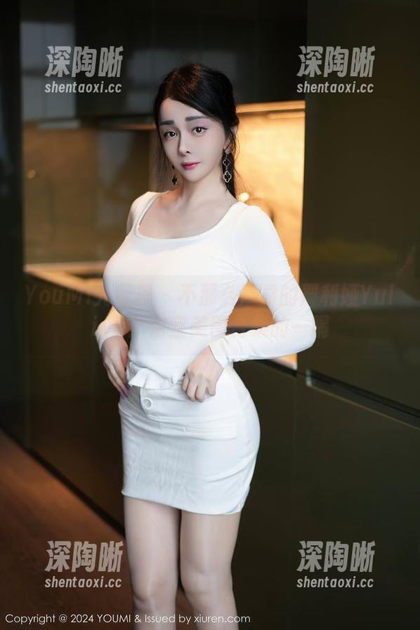 YouMi尤蜜荟 - 不那么严肃的严利娅Yuliya：浴室美图合集的一隅