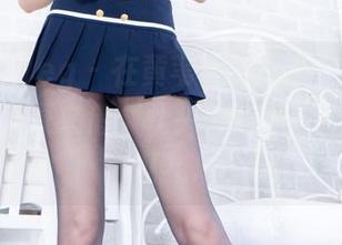 beautyleg - 在黄苇萱的瑜伽全集里,我发现,原来借个枕头做道具也能如此优雅…