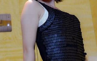 pans – 暗黑中的璀璨：熙媛的蕾丝与无圣光的美图相约！