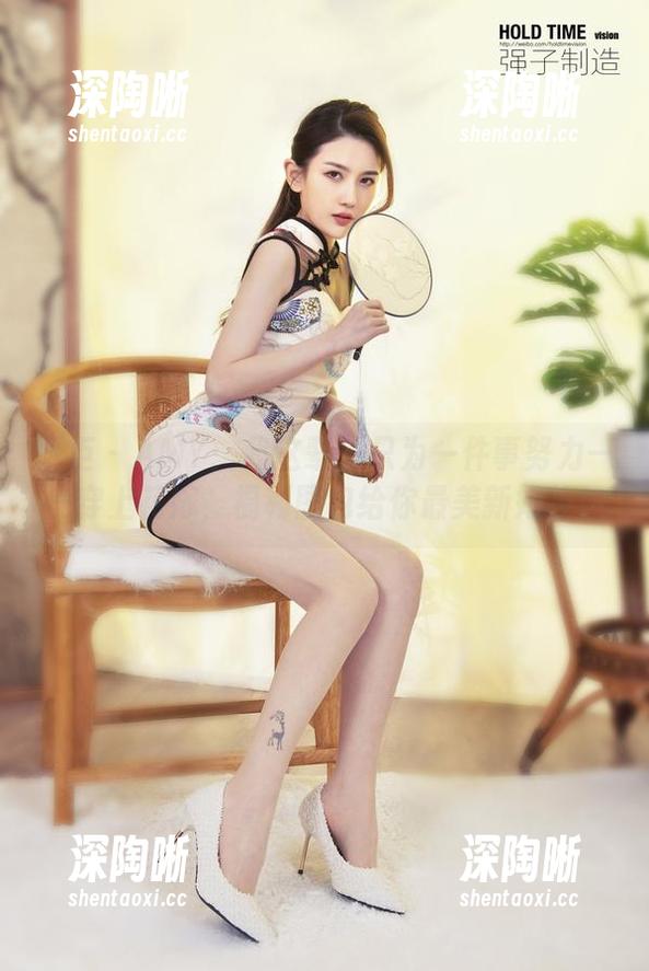 丽柜 - AMY：我这辈子只为一件事努力——穿上花嫁，福利图包给你最美新娘妆！