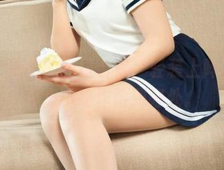 丽柜 – 悠悠的夏日合集，轻装上阵，贴身那点小动作恰到好处。