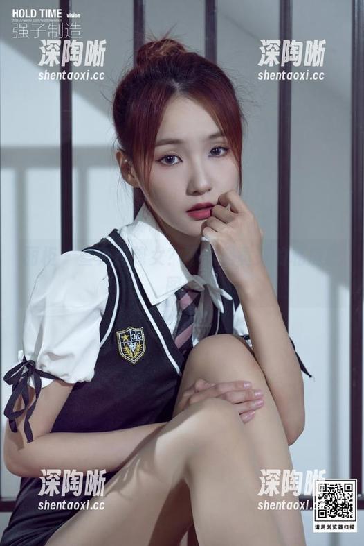 丽柜 - 查克拉修女？不，是黄芬的私房原图！