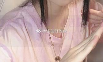 佳佳好难啊制服写真，精选配上这些细节，感觉别样好