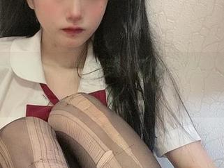 倦倦喵美腿特辑高清版，下载之前记得深呼吸哦。