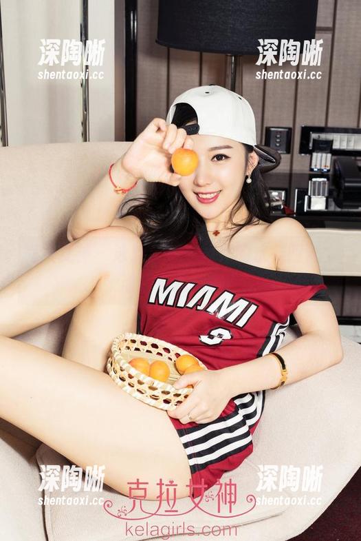 克拉女神 - 泳池合集:颖儿的水花四溅,谁还在想别的? 克拉女神 - 泳池合集:颖儿的水花四溅,谁还在想别的?