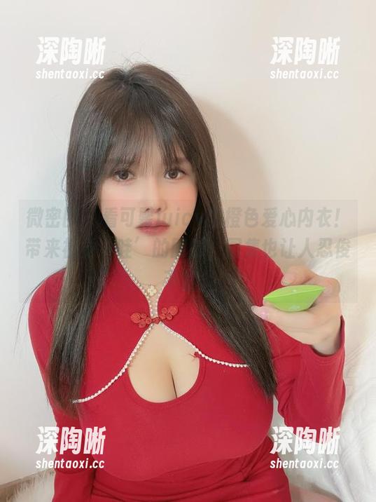 微密圈 - 看可馨juicy的橙色爱心内衣！带来视觉‘哇’的同时，图集也让人忍俊不禁。