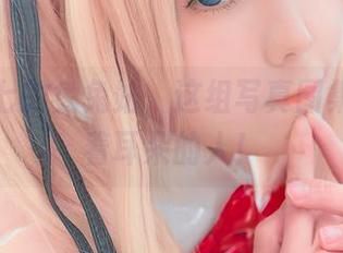 名赖弥七的兔兔站，这组写真图集适合戴着耳朵的人！