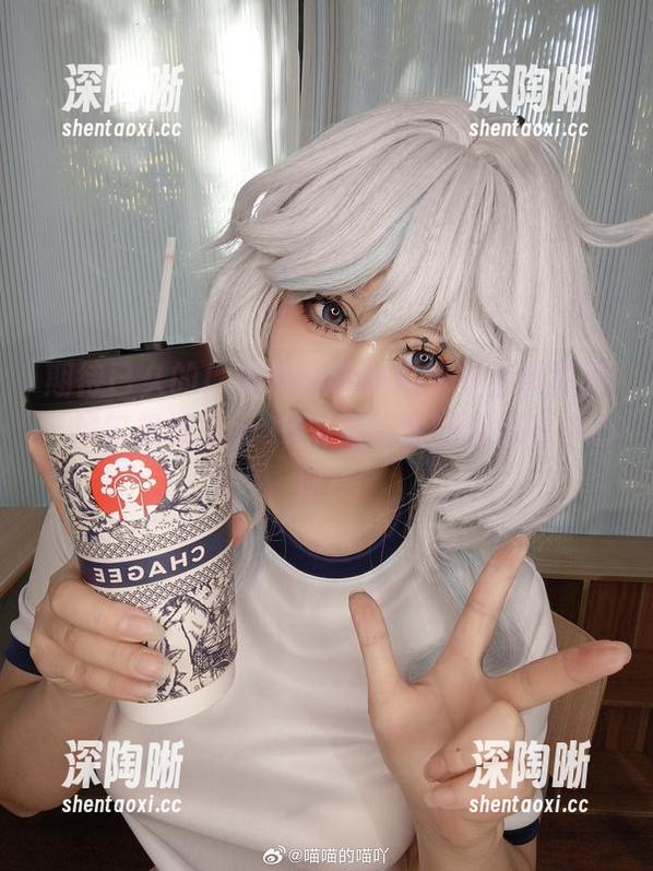 期待已久的！喵喵的喵吖写真集全新更新，尼尔机械纪元2B来妥妥的燃炸你的小心脏！