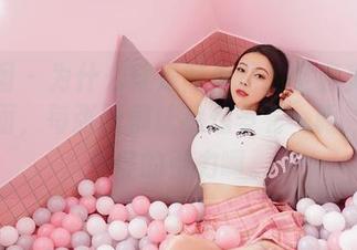 嗲囡囡 – 为什么就是阿朱啊的全套美足图集里面，每张图都让我想多看一眼，有种奇怪的引力啊。