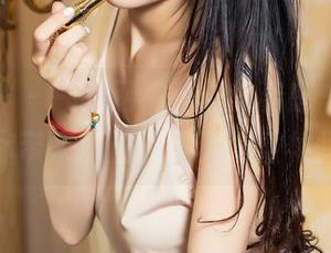 头条女神 – 一双网袜，十种姿态——火儿给你带来原图和写真双重体验！