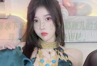 不羡慕水下生物吧？小小奶瓶儿的全套珍珠人鱼原图，快来看吧。