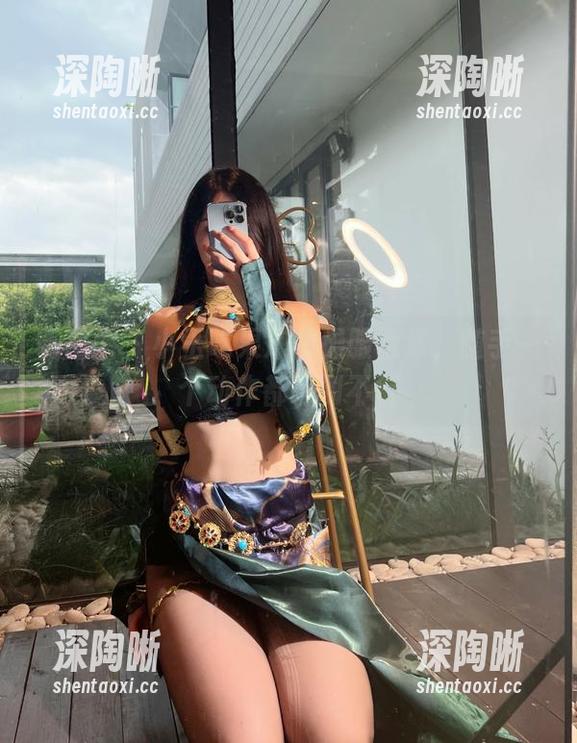 微密圈 - 小玉吃果冻体操服合集，随手一个动作都萌到不行