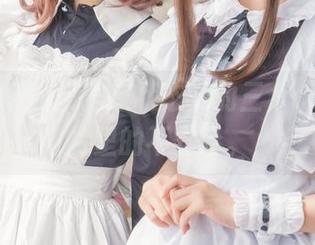 小野妹子w：居家状态下的三个cos，图片里的不安分。