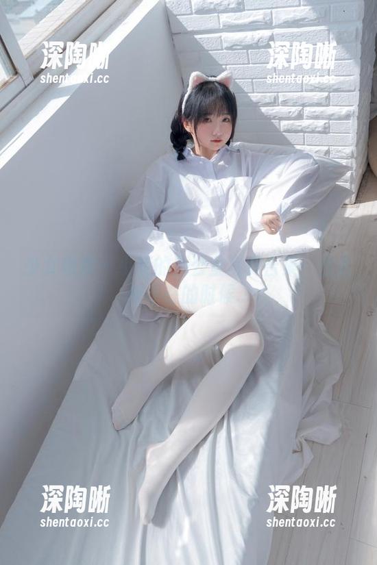 少女秩序 - 小葵的办公室写真合集:当老板不在的时候... 少女秩序 - 小葵的办公室写真合集:当老板不在的时候...