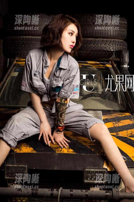 尤果网 - 最新的艾小青作品,干脆改名为“午后女神”了吧? 尤果网 - 最新的艾小青作品,干脆改名为“午后女神”了吧?