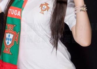 推女神 – 网盘里的沈梦瑶_Gcat草莓少女，听说吃草莓能美容？