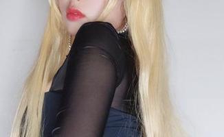 柘烟Zuken的无圣光写真，大凤礼服在闪耀和暗淡间徘徊。