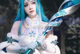 高清画面：桃墨公子怎么把蕾姆的居家气氛营造得如此撩人？