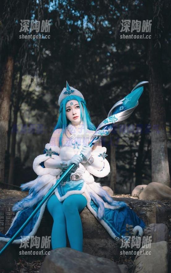 高清画面：桃墨公子怎么把蕾姆的居家气氛营造得如此撩人？