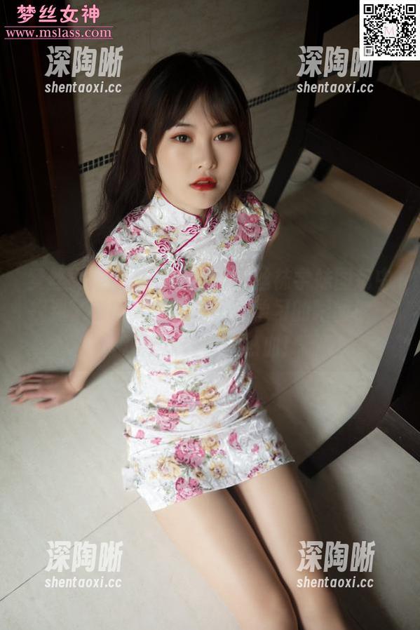 梦丝女神 - 从林嘉的舞蹈丝袜学妹图包中找到了新的人生追求,想学习的瞬间被一双丝袜转化为热血! 梦丝女神 - 从林嘉的舞蹈丝袜学妹图包中找到了新的人生追求,想学习的瞬间被一双丝袜转化为热血!