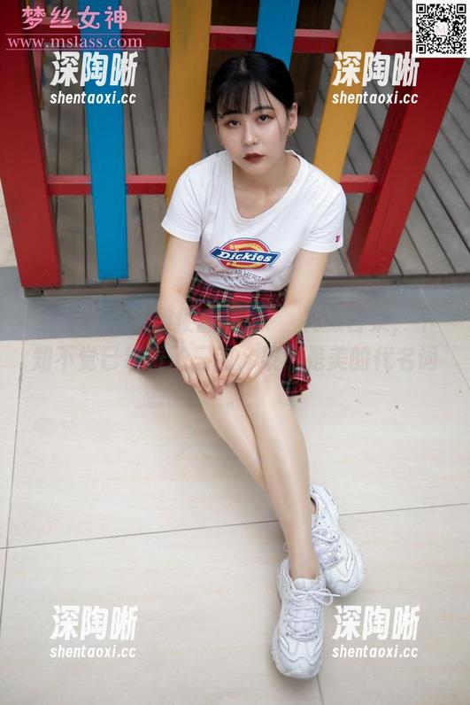 梦丝女神 - 随便翻翻这玥玥礼服合集，不知不觉已经看了三遍，果然是美的代名词。
