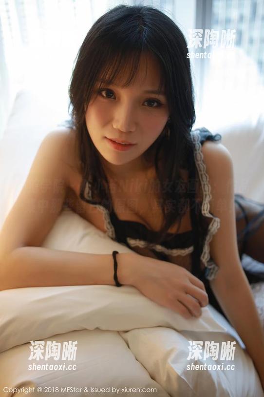 模范学院-陈小诺Niki 模范学院 - 陈小诺Niki的女友画报:作品集中那些留白的原图,其实都不简单!