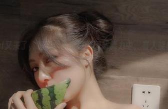 樱晚gigi又来了，最新护士套图获取超能力中，有人能救救我的眼睛吗？
