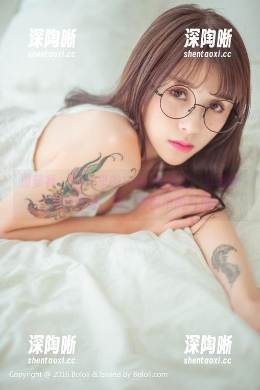 波萝社 - 图片里的Suki朱忆音,套装配上微微侧身,啊,那图中的气氛! 波萝社 - 图片里的Suki朱忆音,套装配上微微侧身,啊,那图中的气氛!