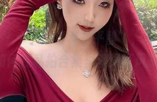 微密圈 – 今天的海真“平静”，来看看洁己u如何在私拍合集里演绎狂风暴雨！