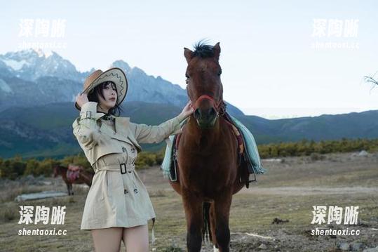 在资源的海洋里,浅安安的体操服,真是“意外”之美。 在资源的海洋里,浅安安的体操服,真是“意外”之美。