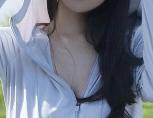 如果美图能开口，绝对是浅安安的PA15翠雀媚在低声呢喃，资源还不给我来点儿？