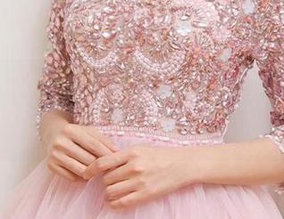 爱尤物 – 分享吴美溪的和服写真，时不时想点赞自己，哈哈！