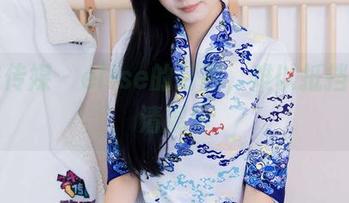 物恋传媒 – elise的制服，难以抵挡的高清展示