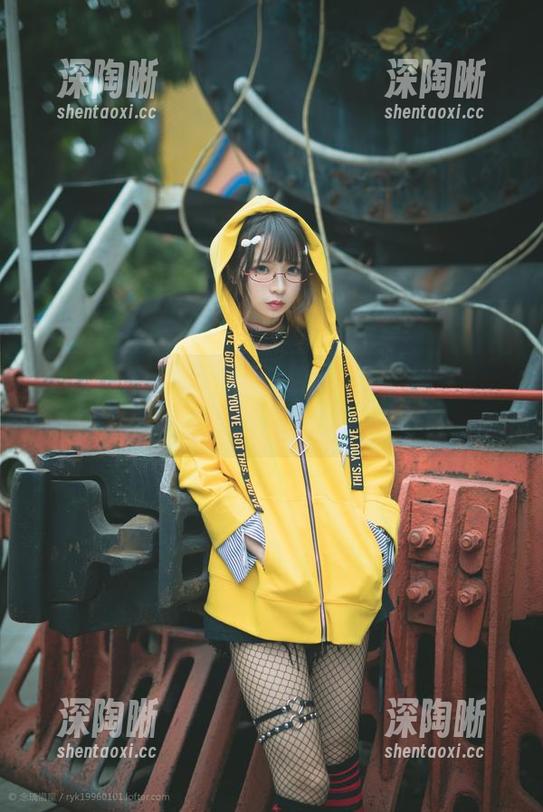 同桌的水手服,疯猫ss带你免费上图,别忘了点赞哦! 同桌的水手服,疯猫ss带你免费上图,别忘了点赞哦!