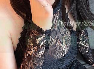 看眼酱大魔王w的婚纱照，果然是“人美衣服丑”的典范！原图为证！