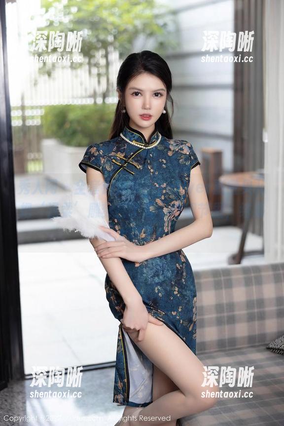 秀人网 - 全套连体衣,vetiver嘉宝贝儿把‘温柔’雕刻在了每一个细节里,结果太撩了! 秀人网 - 全套连体衣,vetiver嘉宝贝儿把‘温柔’雕刻在了每一个细节里,结果太撩了!